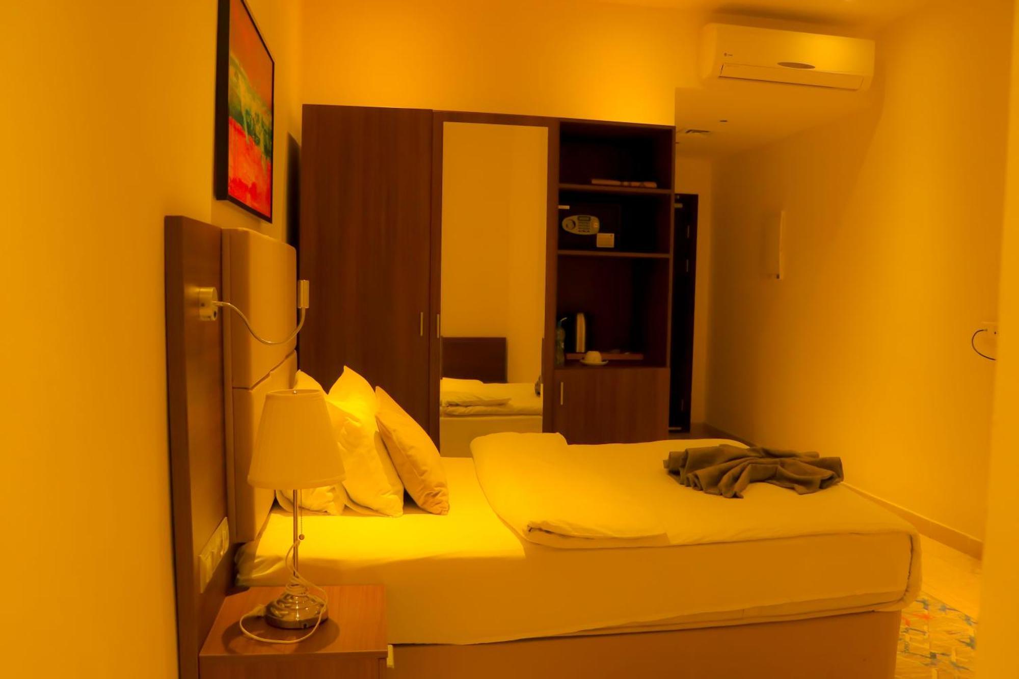 Capital Hotel Djibouti Djibouti City Dış mekan fotoğraf